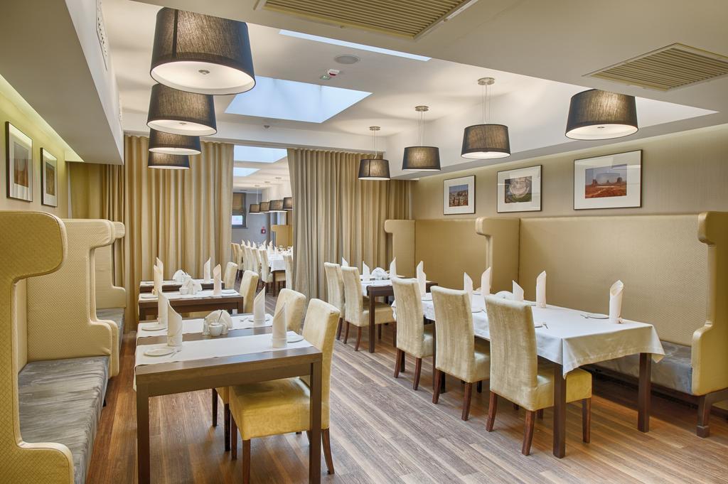 Hotel Lazur Spa & Conference Kalisz  Exterior photo